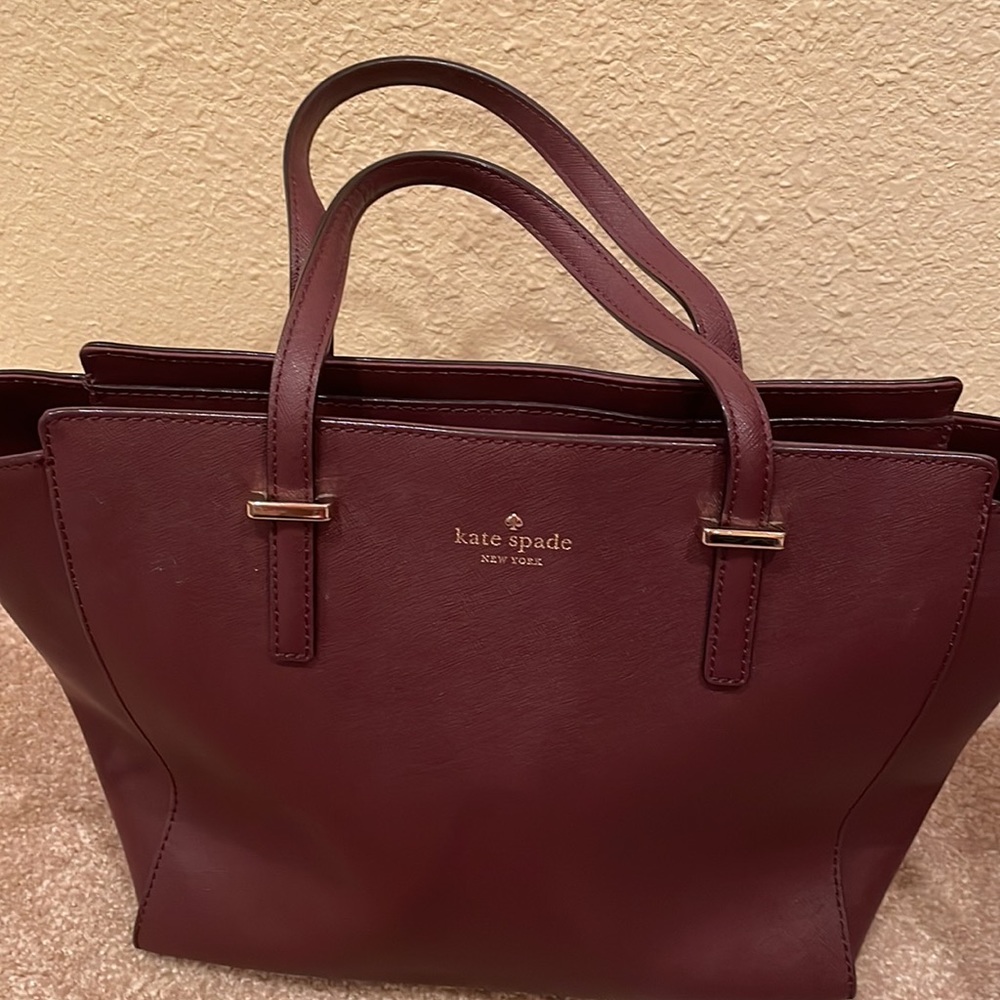 Kate Spade handbag. Good used condition.